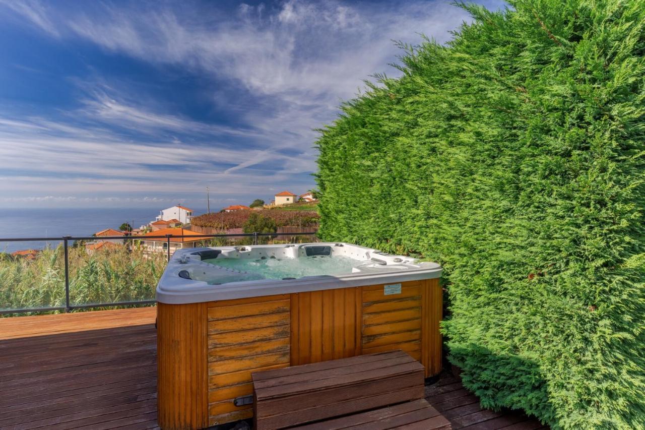 Cozy Villa Flora By Hr Madeira Estreito Da Calheta ภายนอก รูปภาพ